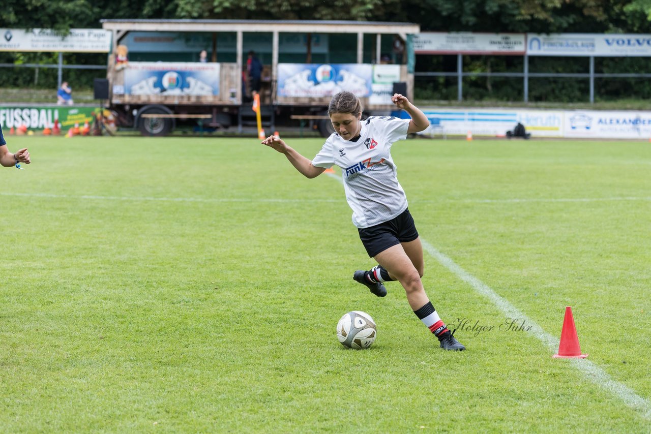 Bild 79 - Loewinnen Cup